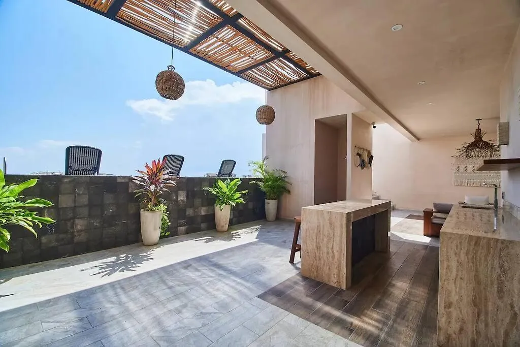Frida'S Artsy Condo With Own Mural, Outdoor Tub & Rooftop Pool 툴룸 0*,  멕시코